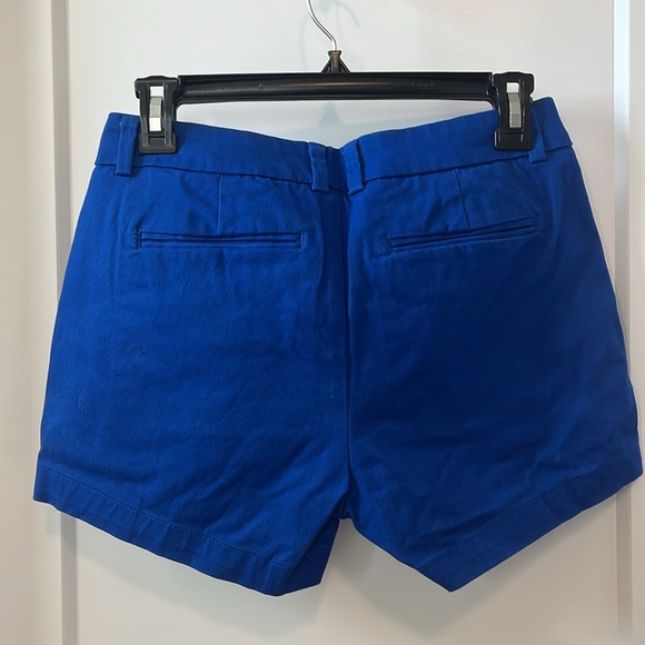 Royal blue a.n.a. shorts with pockets - Size 4 - Picture 5 of 5